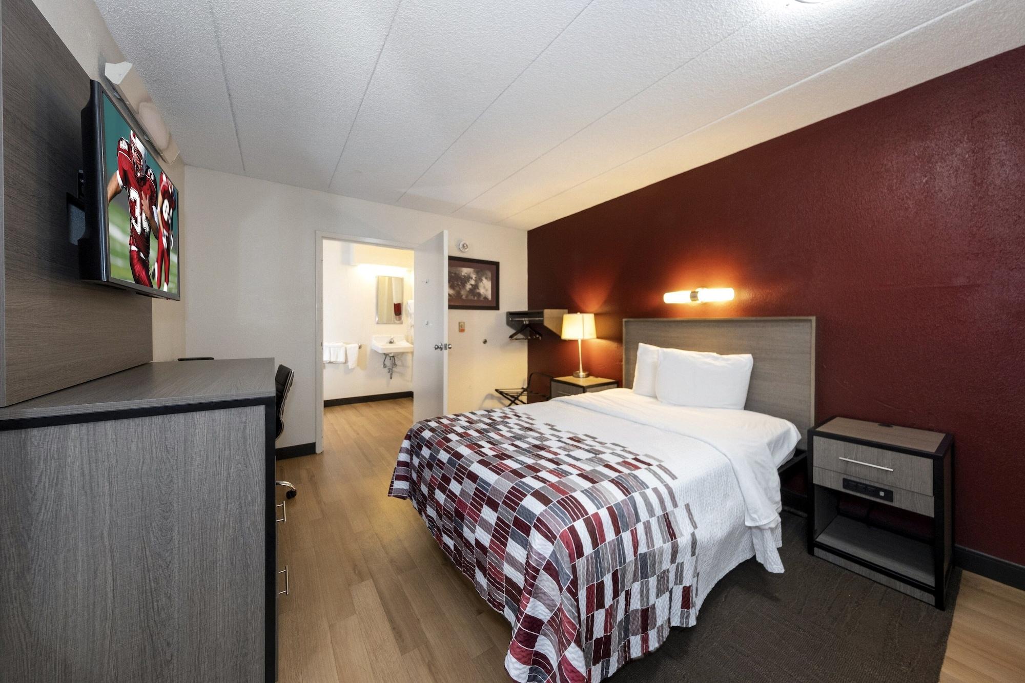 Red Roof Inn Edison Εξωτερικό φωτογραφία