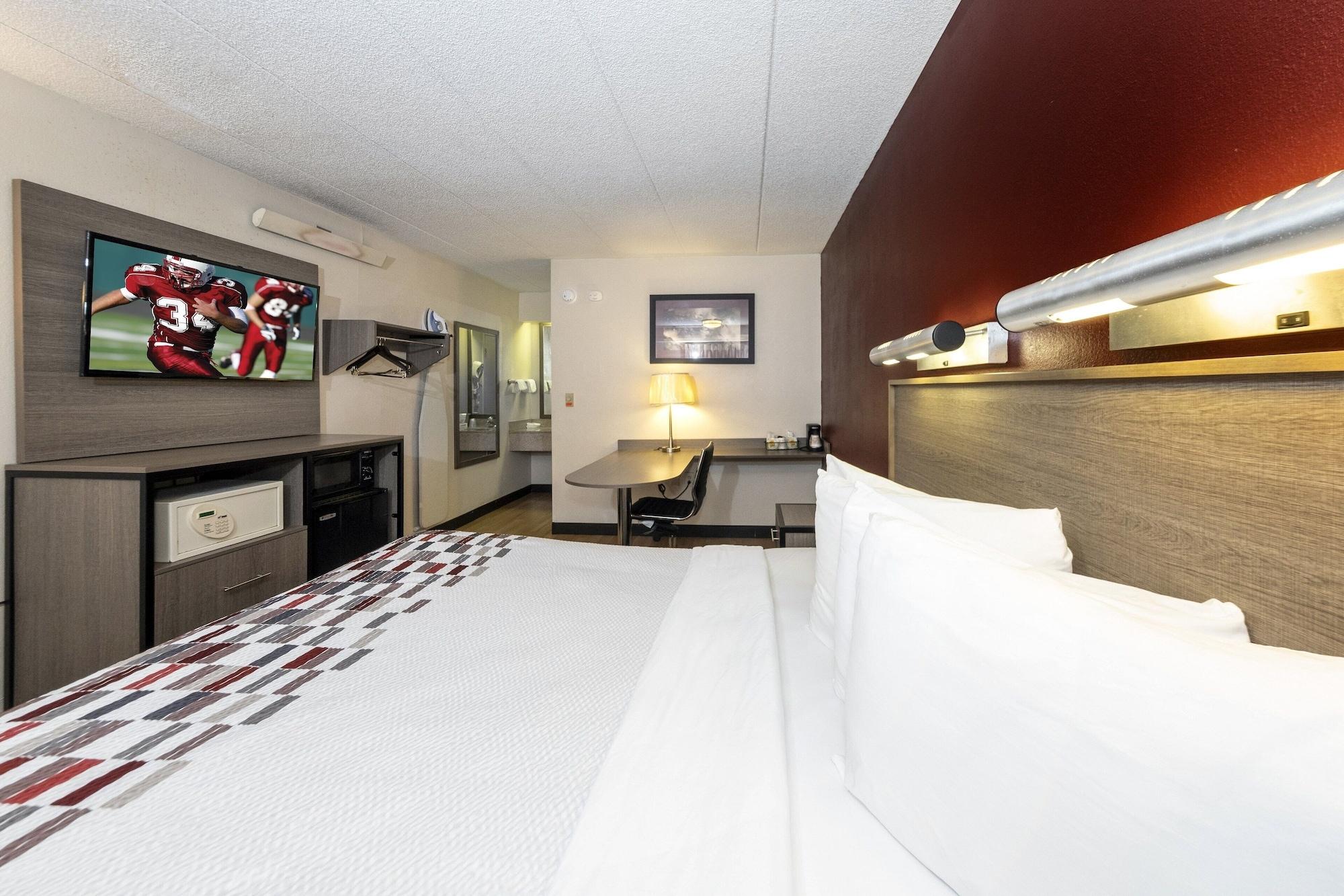 Red Roof Inn Edison Εξωτερικό φωτογραφία