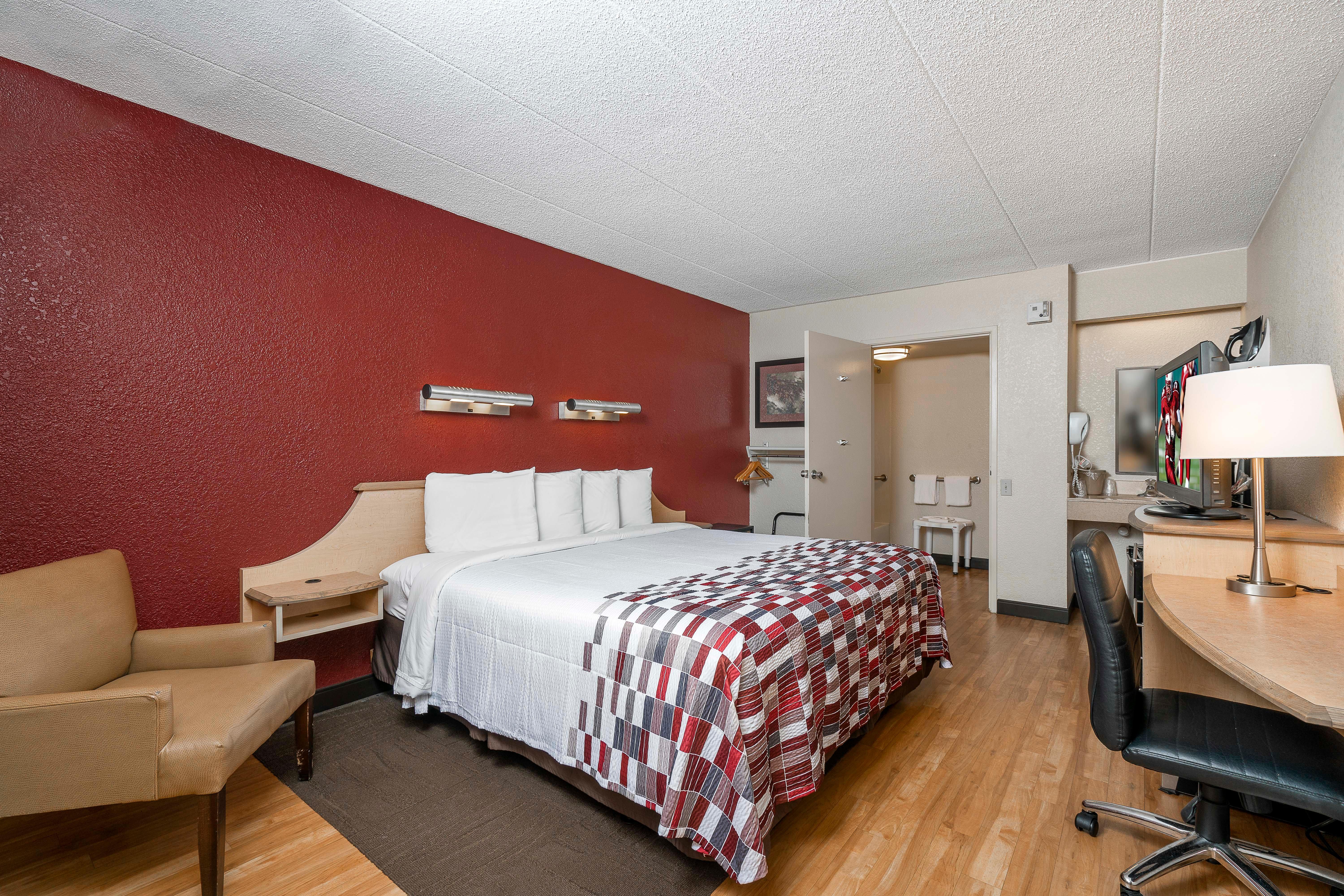 Red Roof Inn Edison Εξωτερικό φωτογραφία