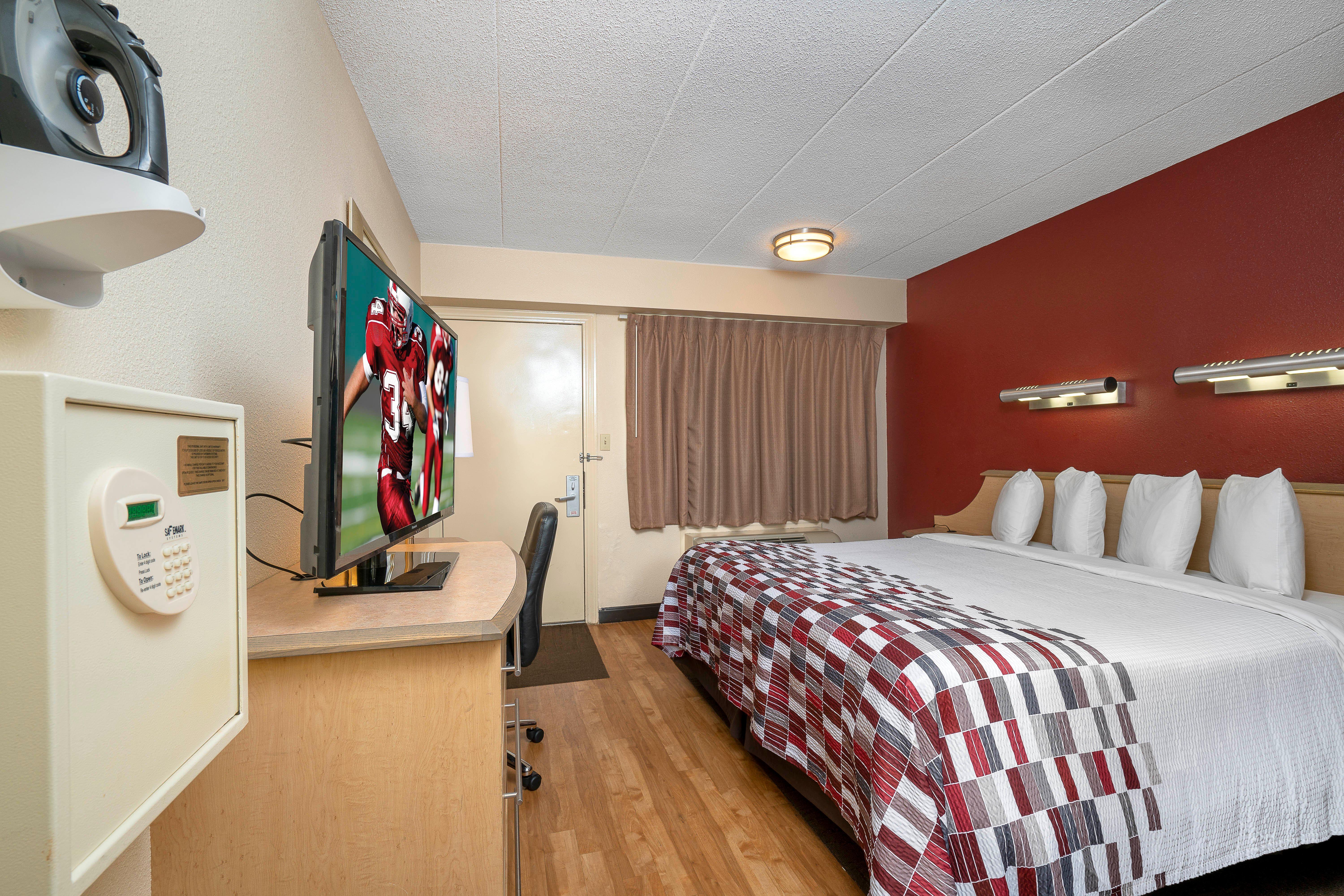 Red Roof Inn Edison Εξωτερικό φωτογραφία